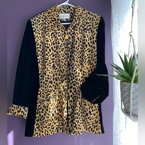 VINTAGE 90’s Designer- Velvet Studio Mary Mcfadden Blazer Jacket Leopard Print